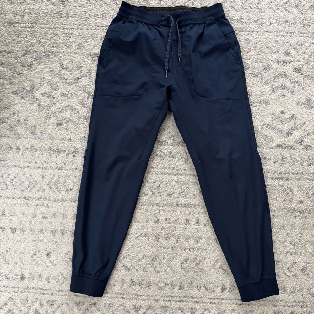 Men’s lululemon L Navy Joggers